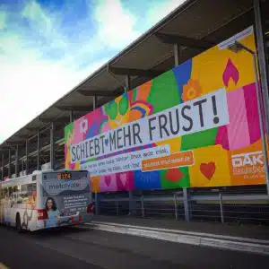 MAROTTA WERBUNG - Werbetechnik aus Saarbrücken produziert Mesh-Banner aus PVC im Großformat